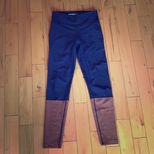 Outdoor voices dipped leggings